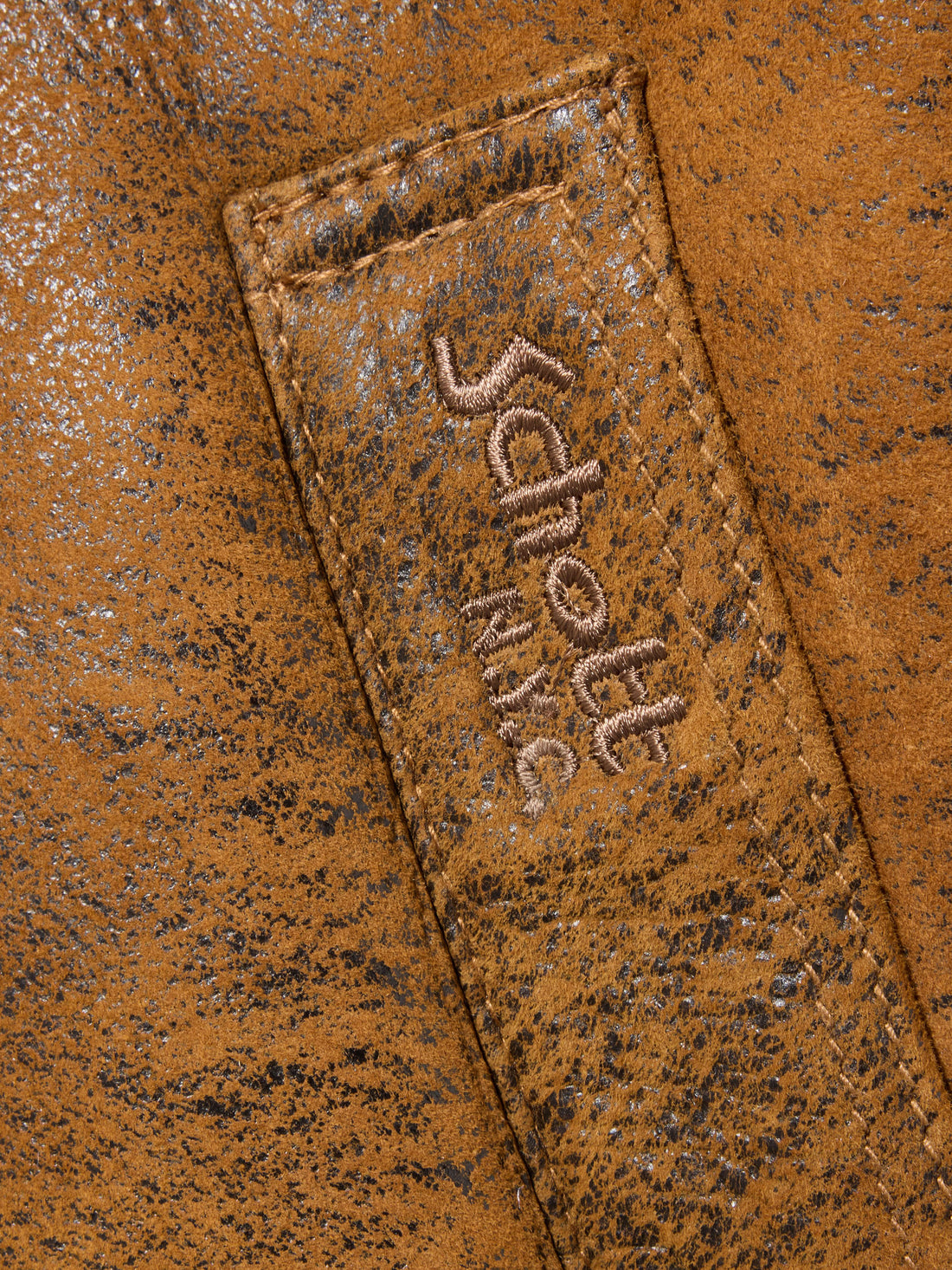 Walk in Paris x Schott NYC ® - Le bombardier café