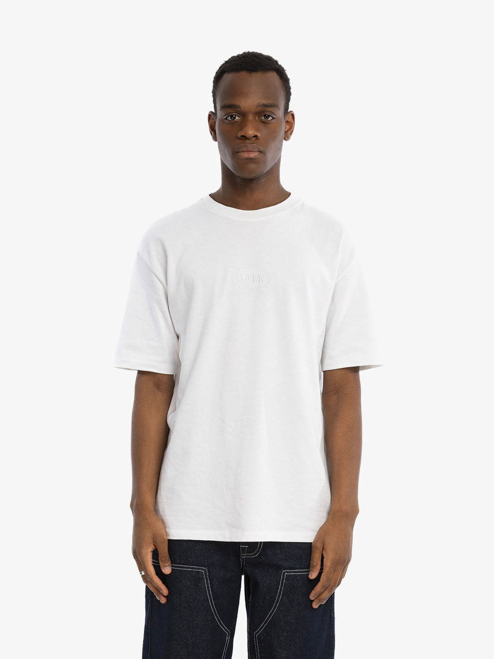 Le t-shirt classique blanc