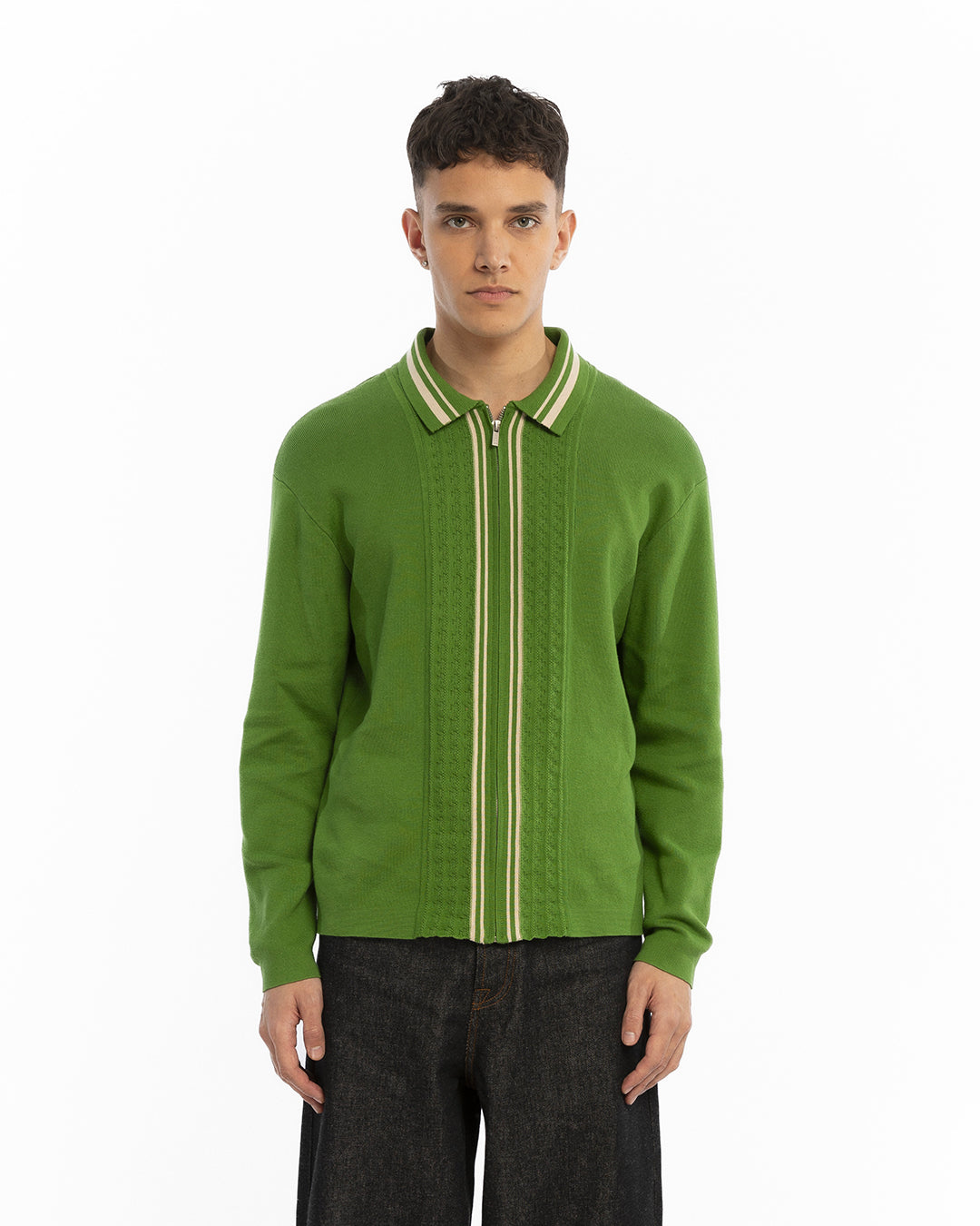 The emerald green knitted cardigan