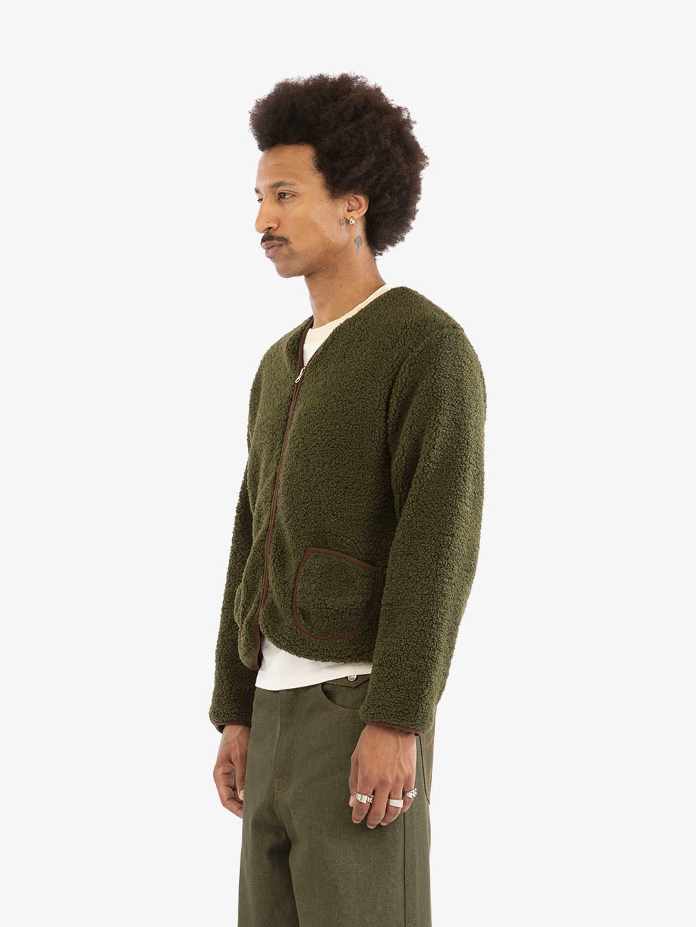 La veste de berger verte à manches longues