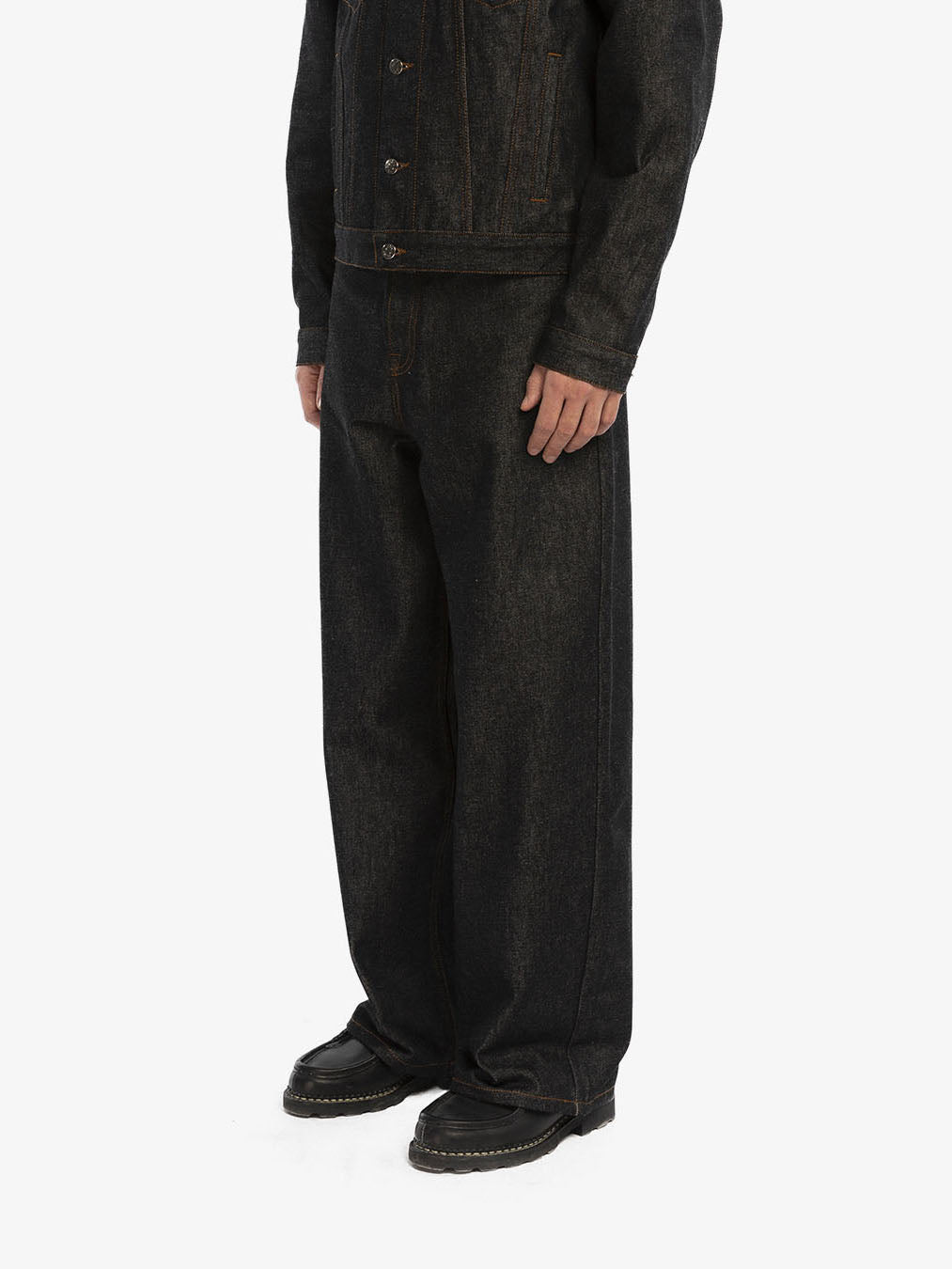 Raw denim baggy