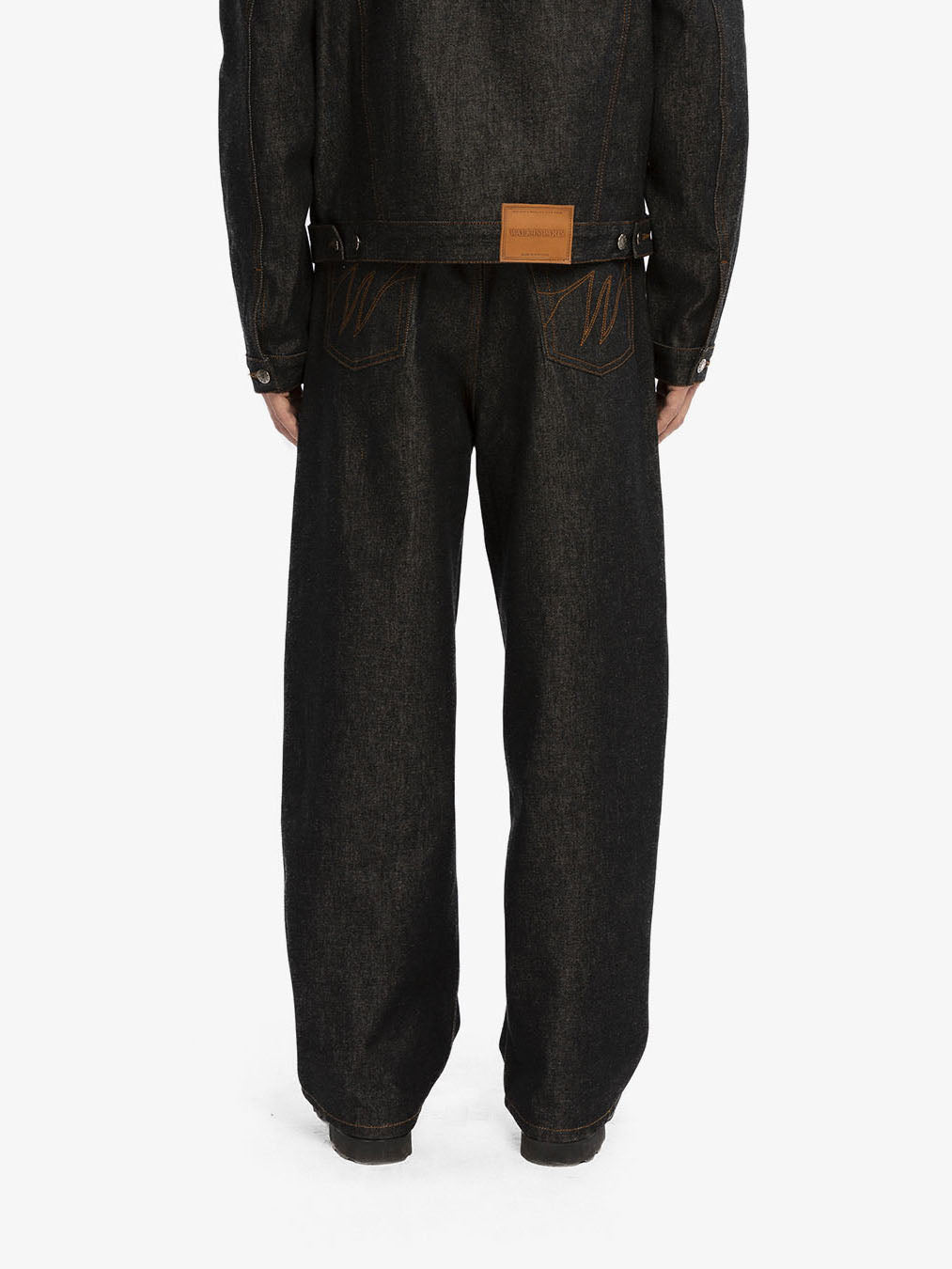 Raw denim baggy