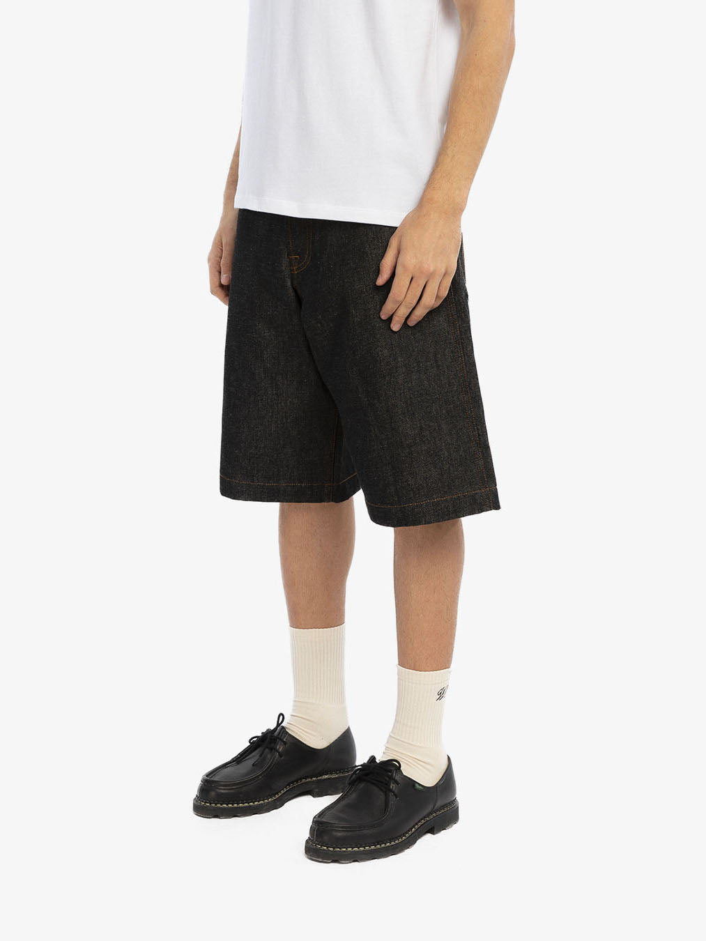 Raw denim baggy shorts